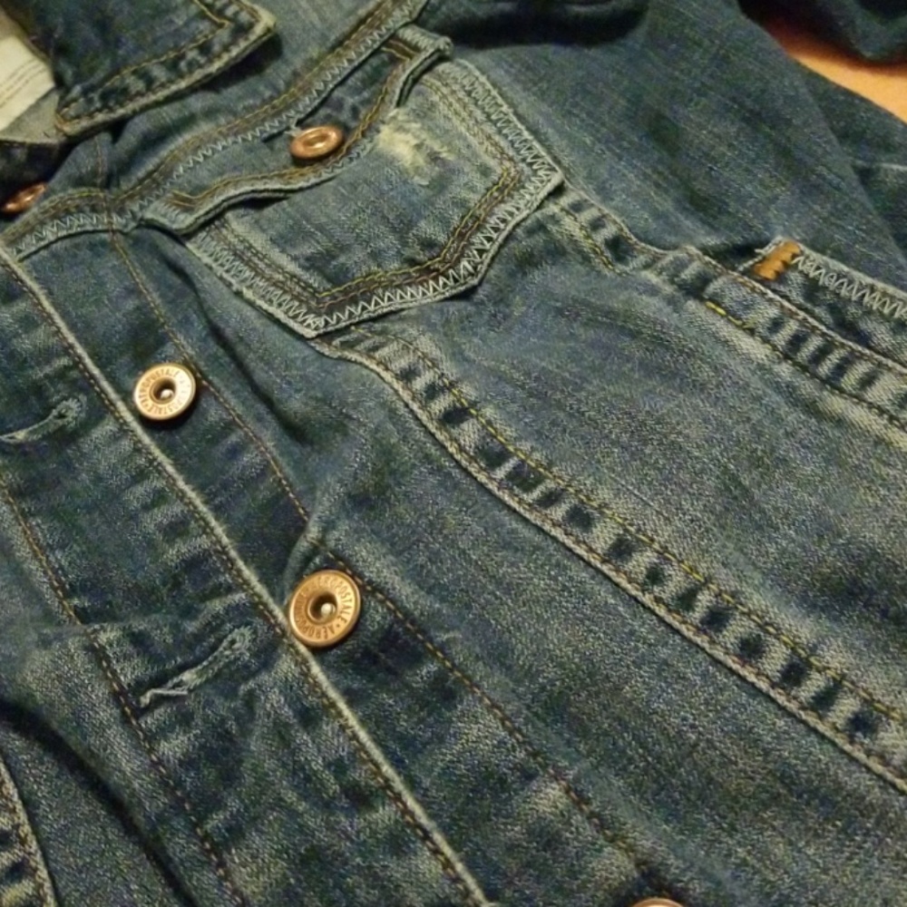 Jean jacket - Picture 3 of 3
